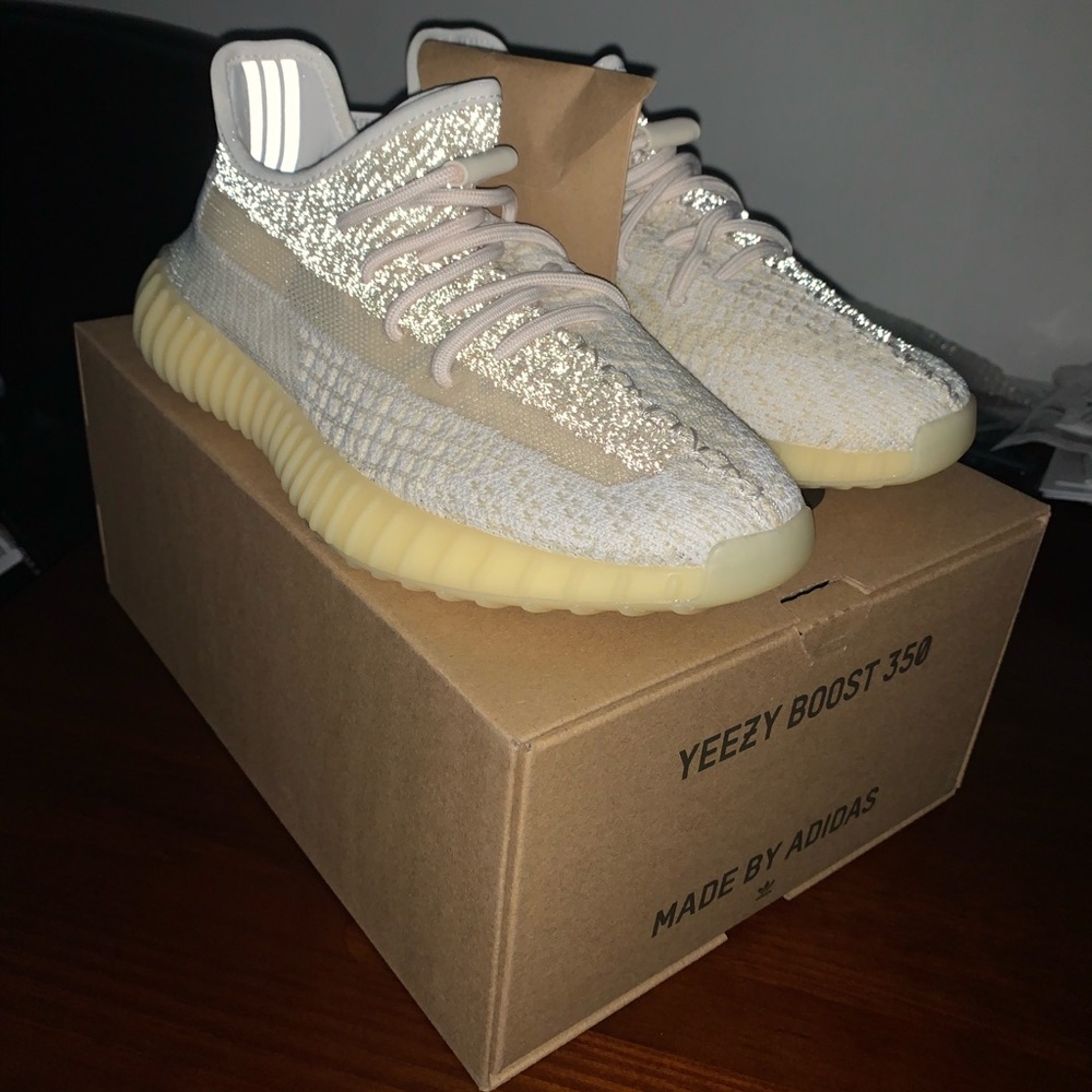 Yeezy 350 v2